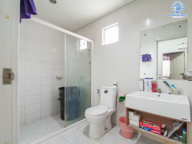 *****ทาวน์เฮ้าส์มือสองย่านนนทบุรี ม.พฤกษาวิลล์33 ปิ่นเกล้า-วงแหวน บนเนื้อที่ 17.4 ตร.ว. ฟังก์ชัน 3 ห้องนอน 2 ห้องน้ำ 1 ที่จอดรถ แถมฟรี! 3 เครื่องปรับอากาศ บ้านพร้อมอยู่ ราคาถูก  ใกล้รถไฟฟ้าสายสีม่วง "สถานีตลาดบางใหญ่" และทางด่วน "ศรีรัช"